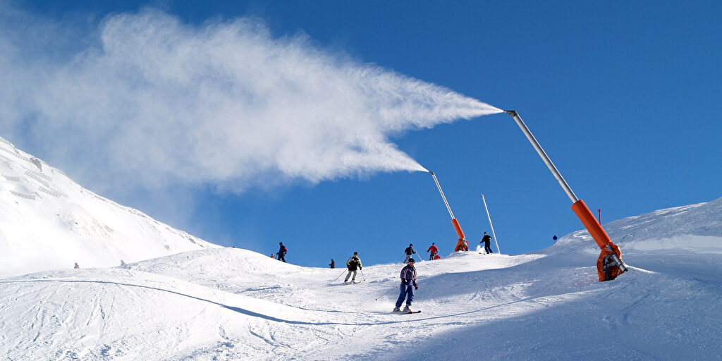 Kunstschnee in Skigebieten: Wie nachhaltig ist das denn?