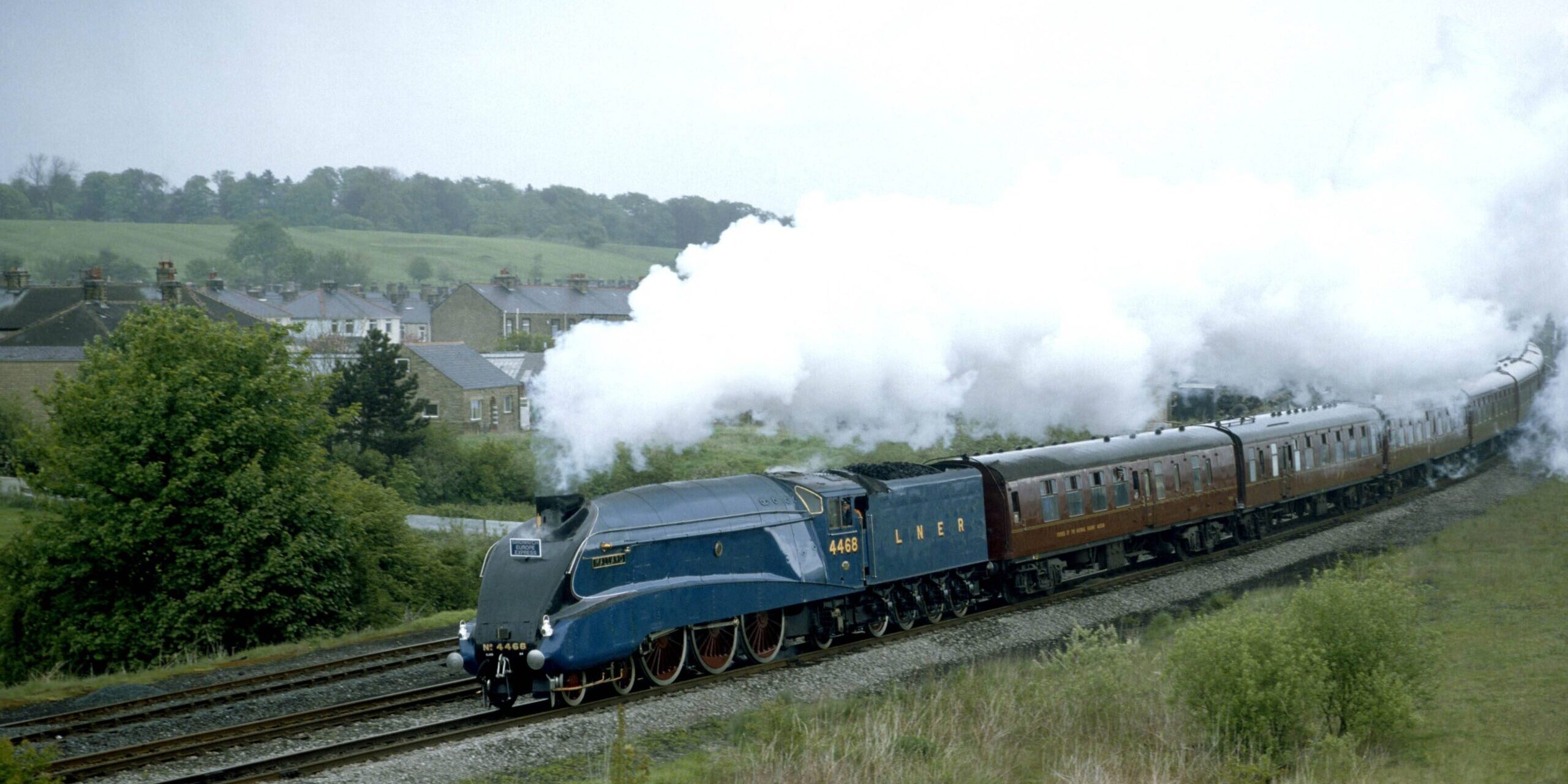 LNER A4 – 4468 Mallard: Blick auf die schnellste Dampflok der Welt -  ingenieur.de