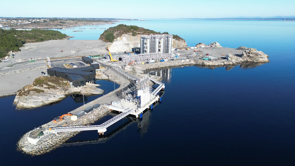 Mit dem Longship Project der norwegischen Regierung wird eine komplette CO2-Entsorgungsinfrastruktur aufgebaut, zu der auch ein See-Terminal in Bergen gehört. Foto: Northern Lights