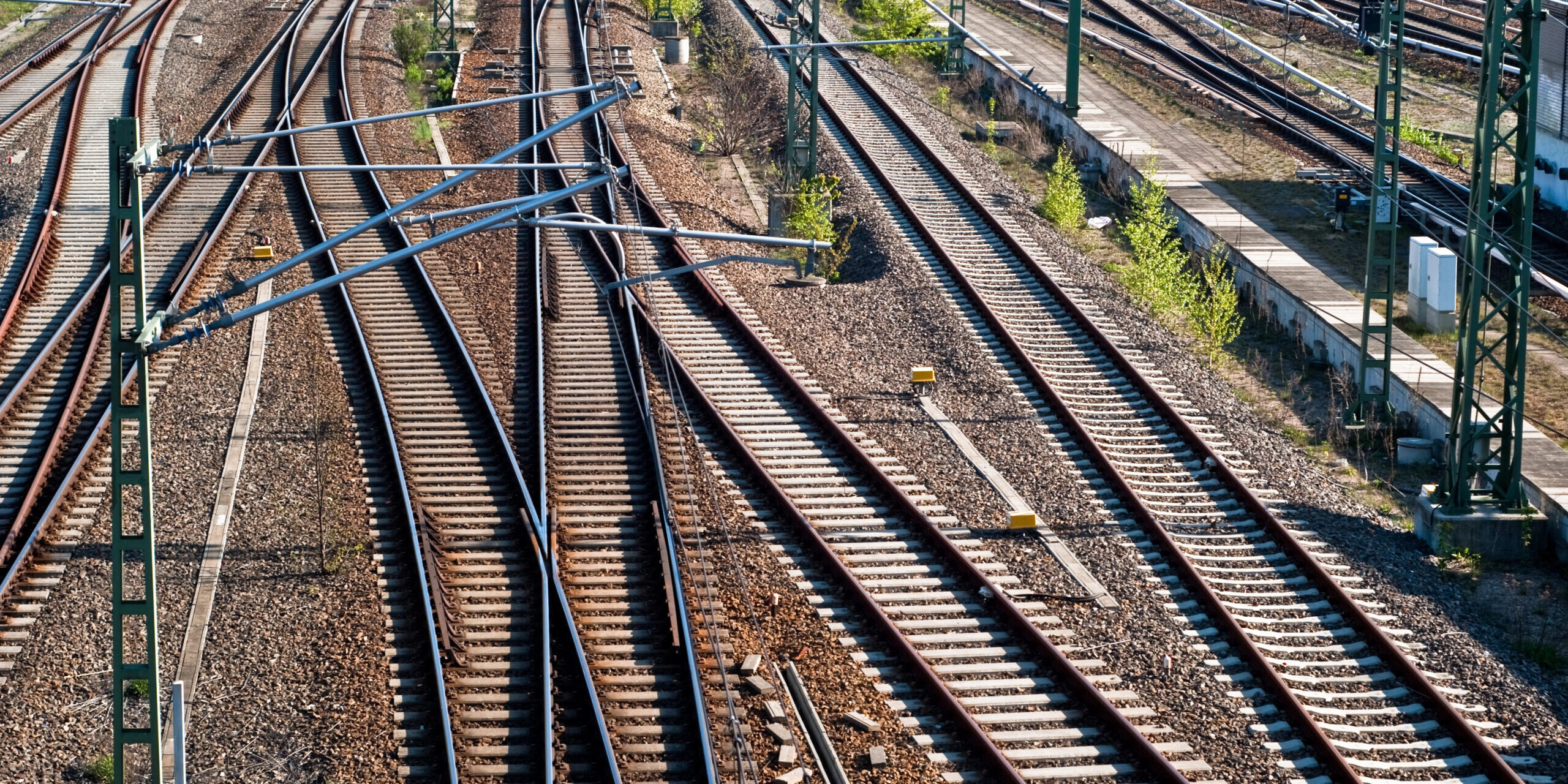 Deutsche Bahn dementiert den Stopp der Digitalisierung und plant ein Sanierungsprogramm