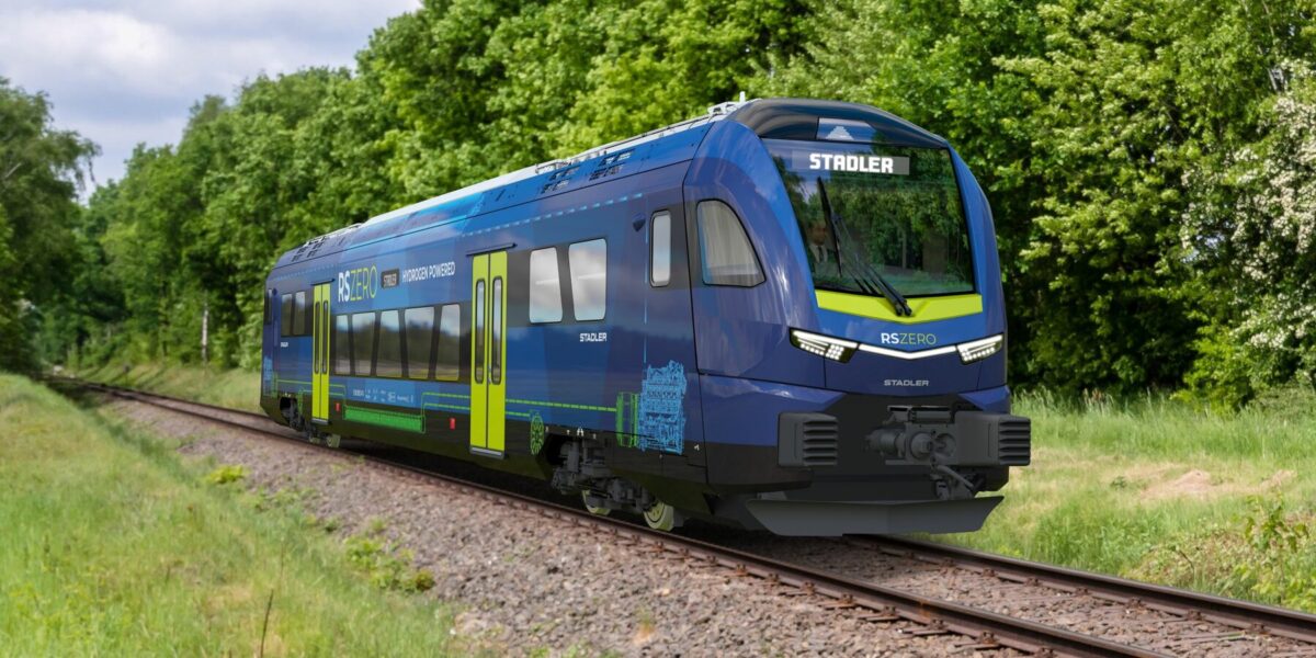 Der Schienenfahrzeughersteller Stadler hat mit dem RS ZERO ein Modell vorgestellt, das mit Wasserstoff- und Batterieantrieb einen CO2-freien Betrieb ermöglicht. Foto: Stadler