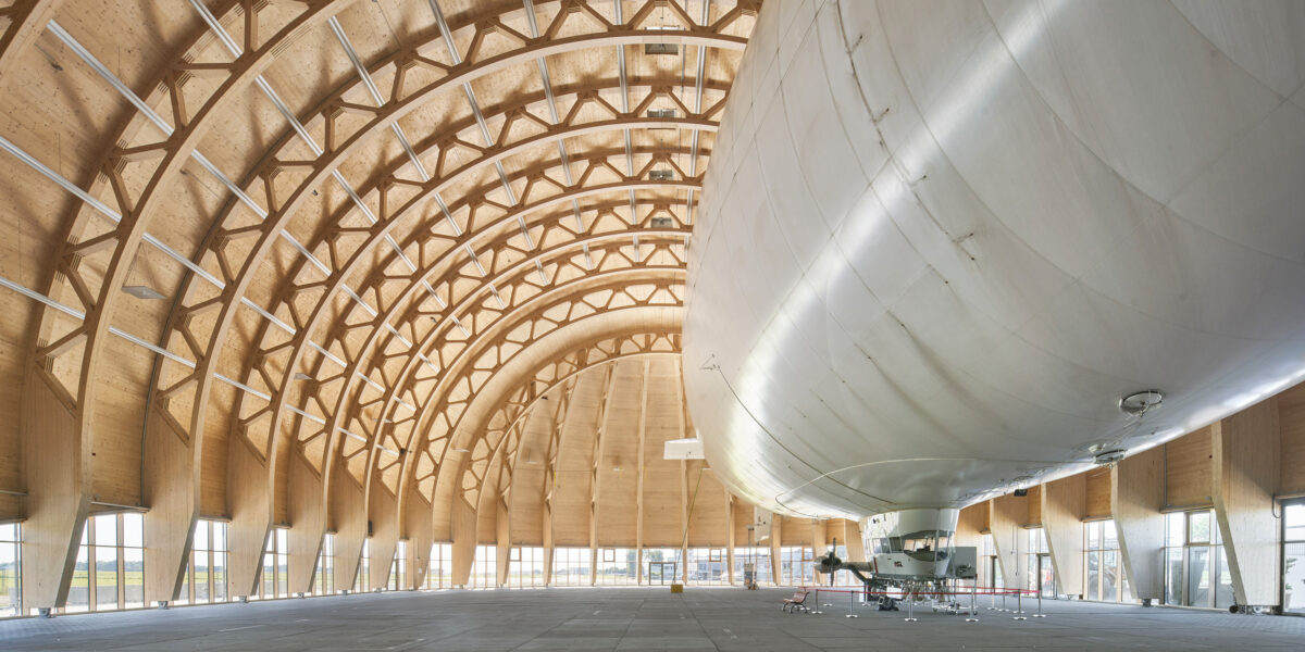 Luftschiffhangar in Mülheim an der Ruhr (Smyk Fischer Architekten).  Foto: Annika-Feuss