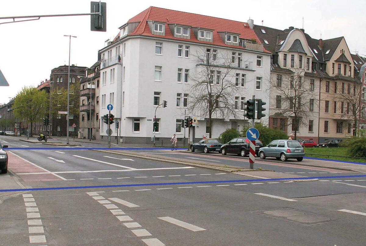 Bestandsbauwerk Brücke Liebigstraße: Blick von oben mit Kennzeichnung des Brückenbauwerks Foto: Stadt Köln