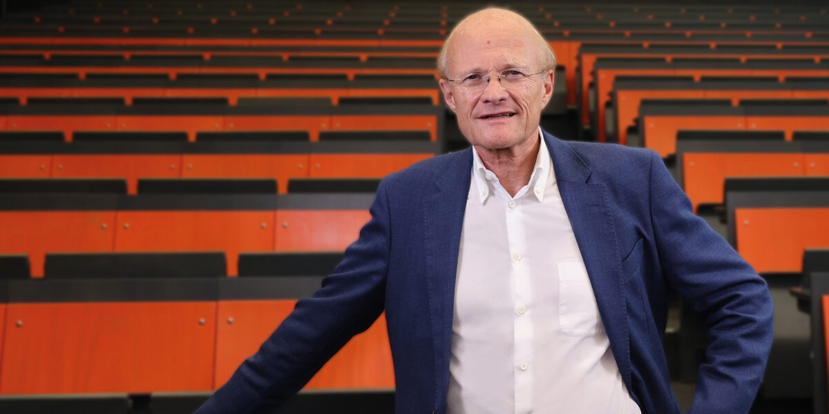 Prof. Josef Hegger wird 70. Über 30 Jahre lang prägte er Forschung und Lehre, über 10 den Bauingenieur. Foto: Angela Alvarez y Leal, RWTH Aachen