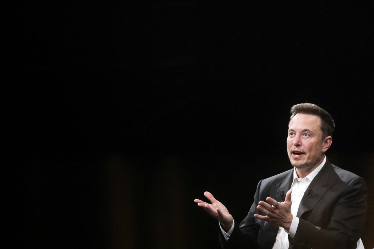 Er darf doch nicht alles. Jedenfalls noch nicht. Jetzt hat ein US-Gericht Tesla-Chef Elon Musk 56 Mrd. $ verwehrt.
Foto: IMAGO/Bestimage/Stephane Lemouton