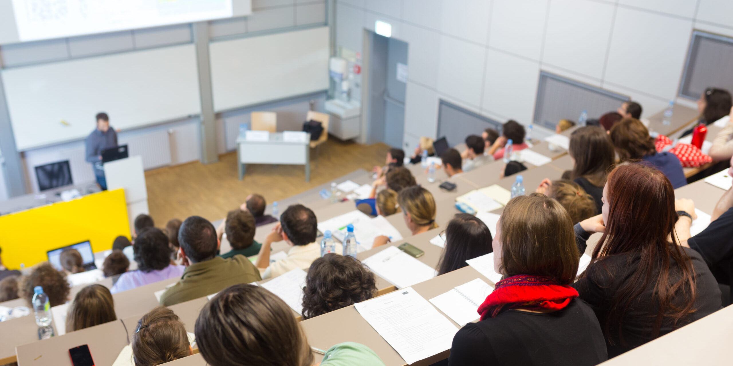 Plagiat durch KI? Wie Hochschulen auf den Einsatz von ChatGPT reagieren