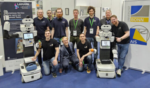 Bonner Haushaltsroboter gewinnen die Robocup German Open 2025: Bei den offenen deutschen Meisterschaften in Nürnberg überzeugten die Serviceroboter der Universität Bonn. Foto: Universität Bonn