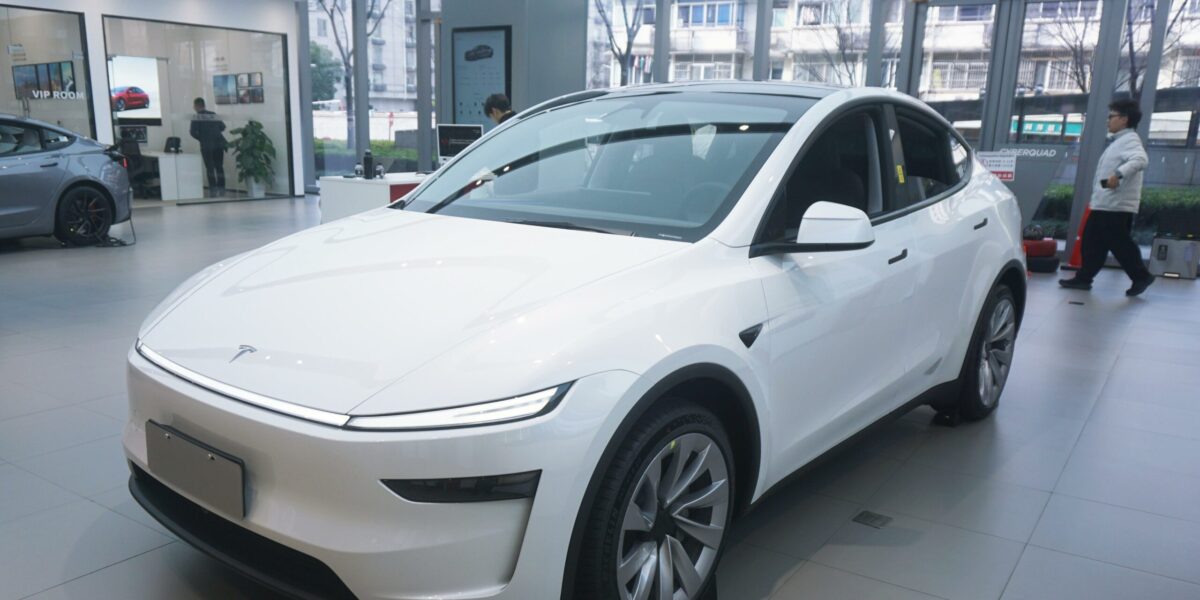 Teslas Model Y wird zum Ladenhüter. Foto: picture alliance/dpa/HPIC/Long Wei